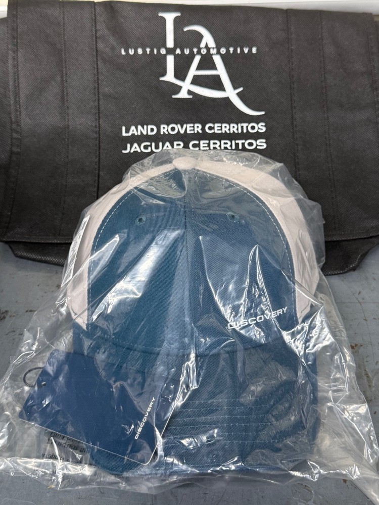 NEW GENUINE DISCOVERY HAT (LIMITED EDITION)