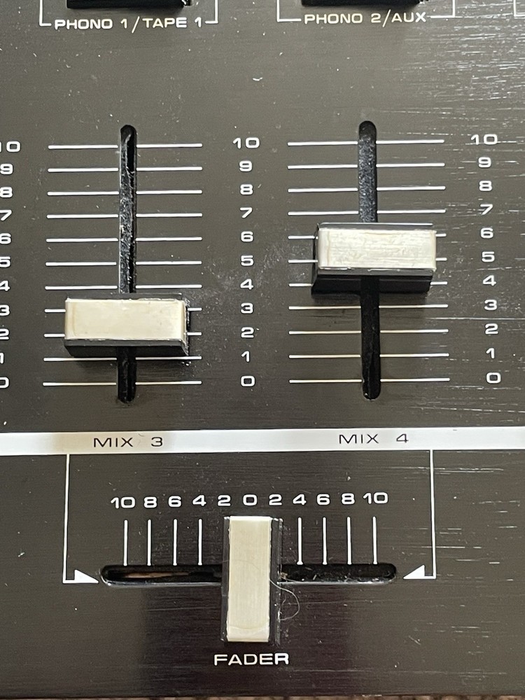 Spectrum Universal Stereo Mixer-Not Tested…Powers On