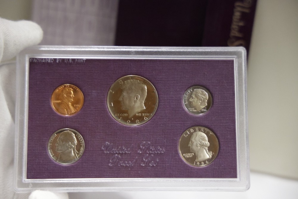 1986 S US Proof Set (5) Coins Original Nice.