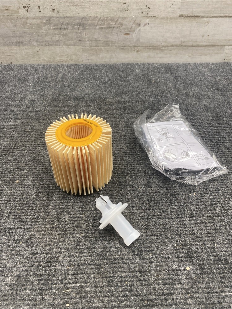 WIX 57047 Oil Filter