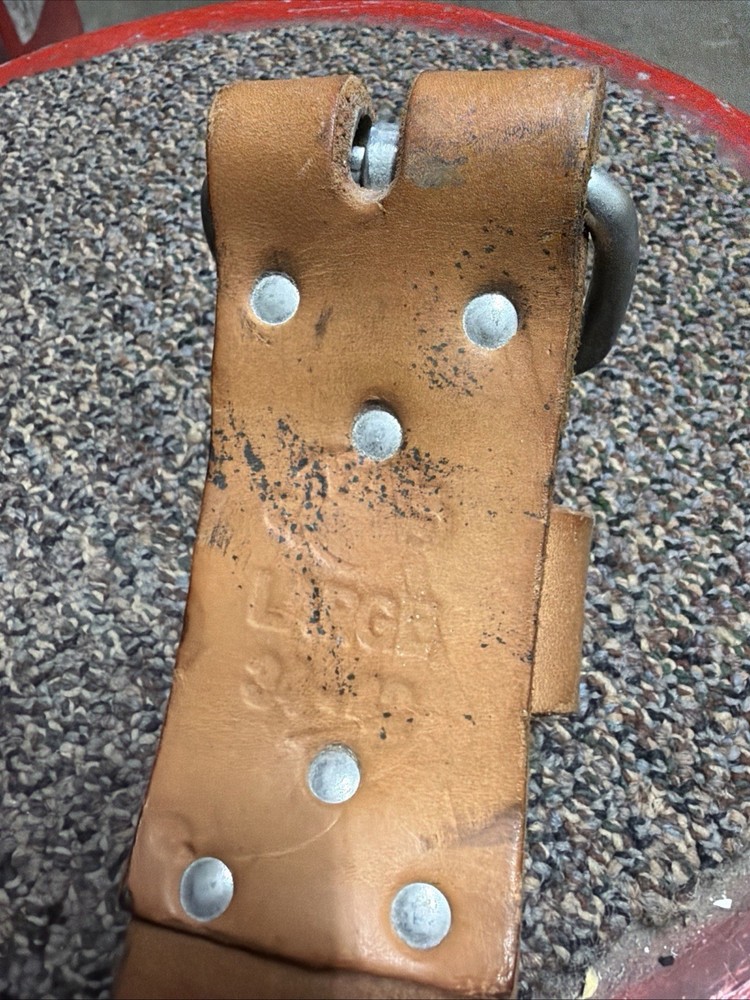 Leather Weight Lifting Belt Size 32/42
