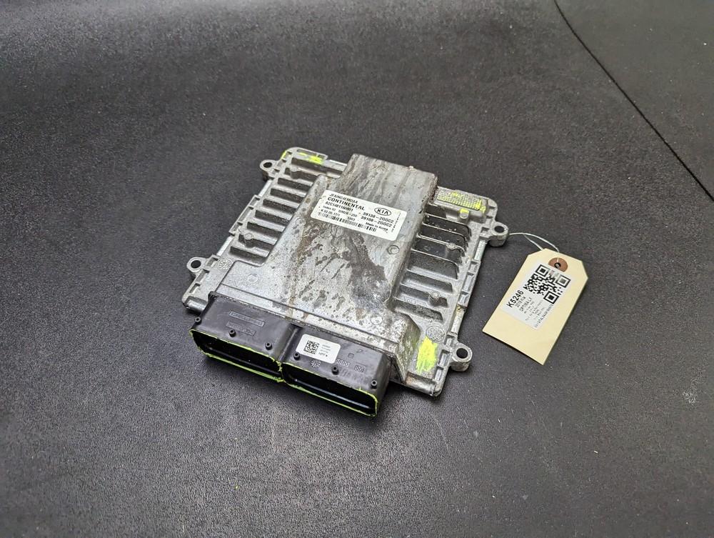 Engine Computer Brain Control Module 2018 Kia Optima LX 39138-2GGC2