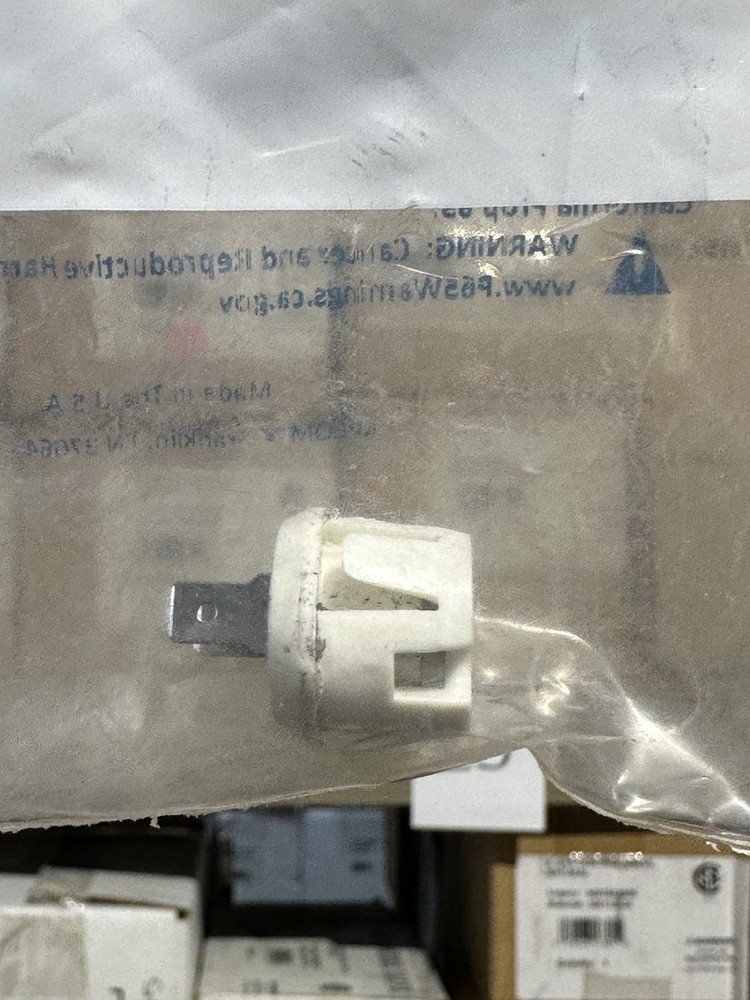 100110780 | 9005968015 | A.O. Smith Flammable Vapor Sensor (FV Sensor)