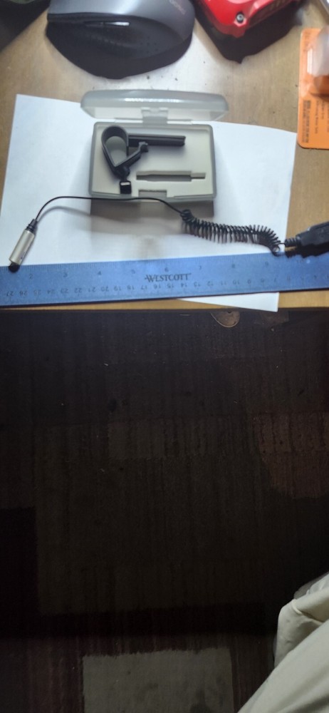TARGUS NOTEBOOK USB LIGHT PINS ONTO LAPTOP FOR MOBILE COMPUTING! Vintage
