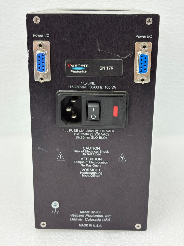 Pre Owned | Vescent Photonics D2-005 Linear Professional Grade Power Supply