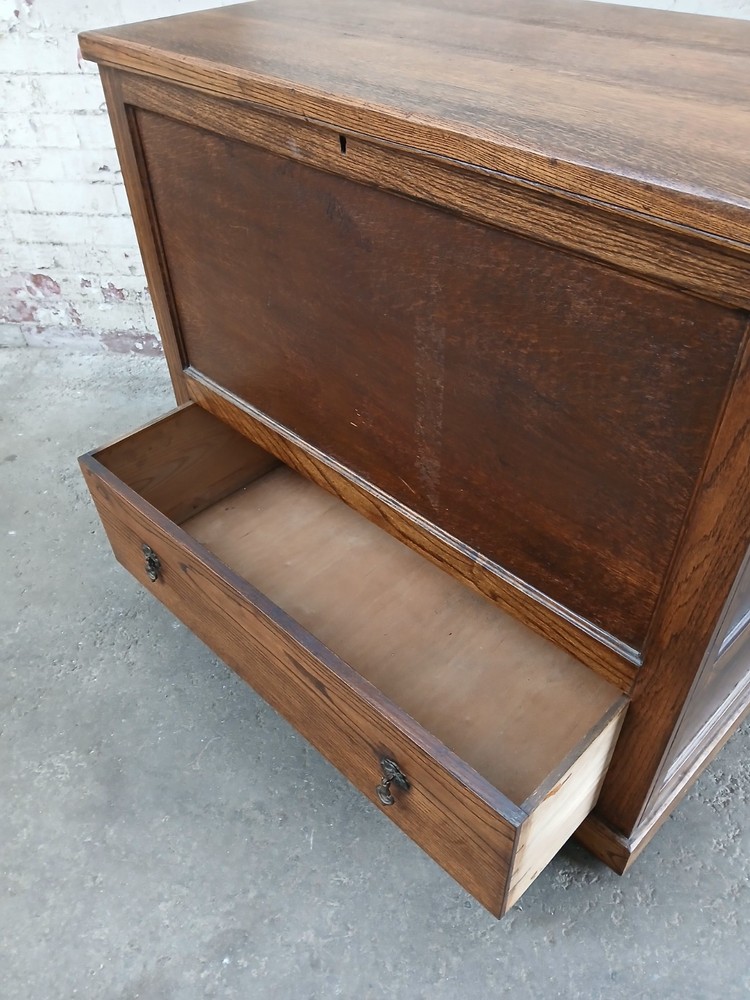 Oak Blanket Box Oak Bedding Box on casters
