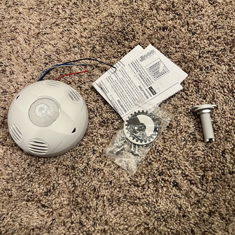 The Leviton OSC10-MOW Ceiling Occupancy Sensor White