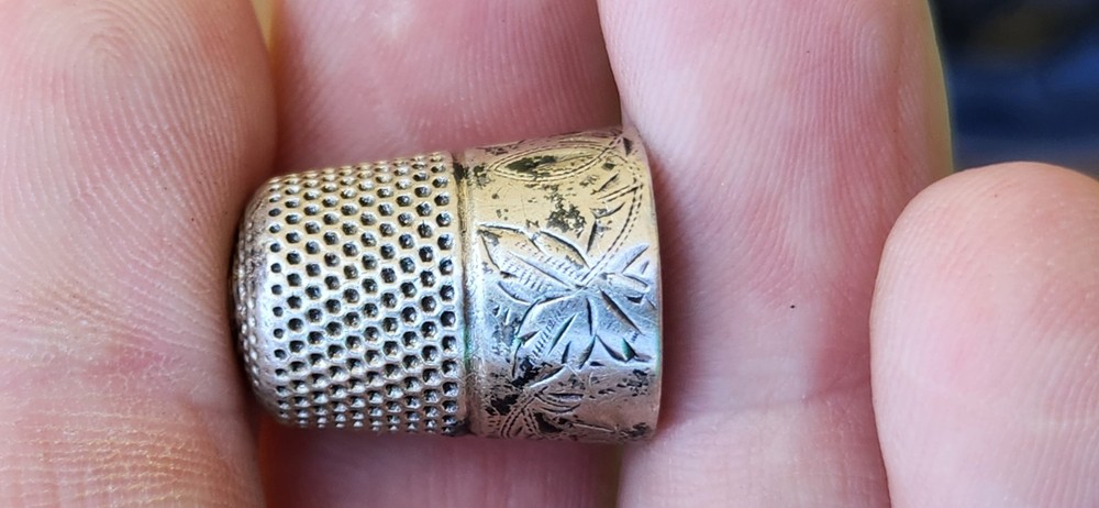 7 Thimble Lot 6 sterling Silver 1 Not Marked