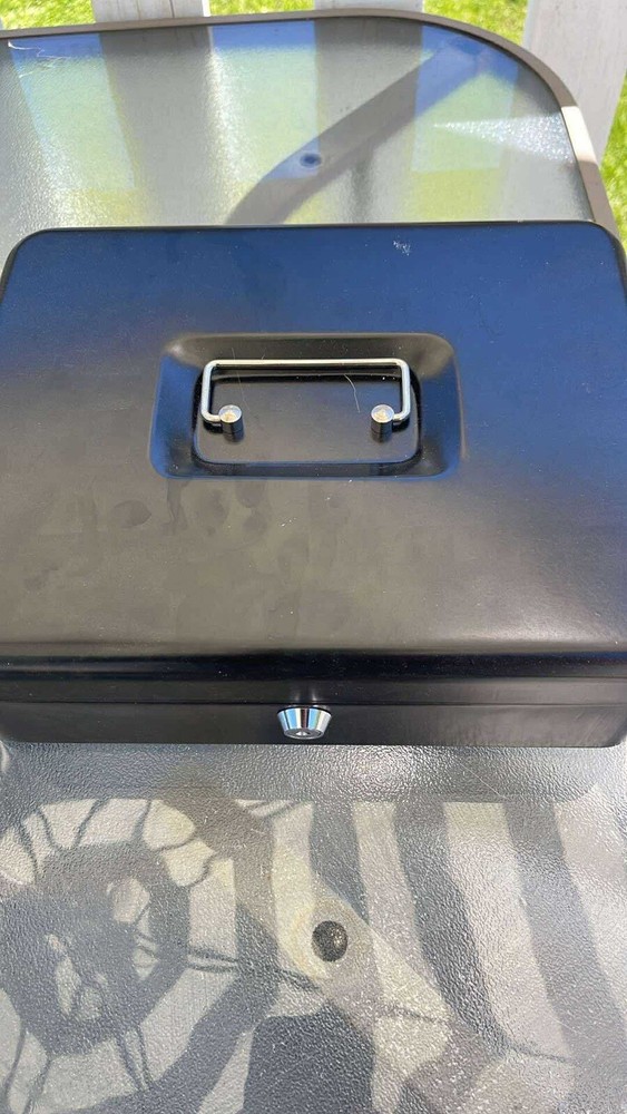 Cash Box