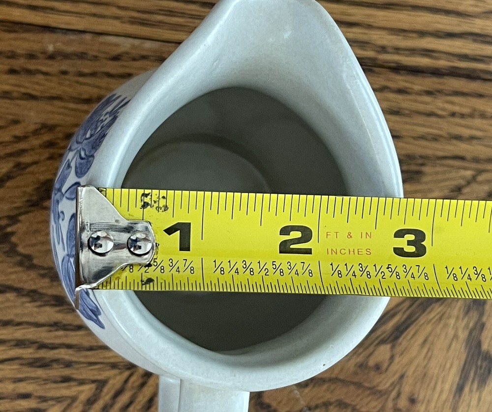 Pfaltzgraff Yorktowne 4.5” Creamer Pitcher