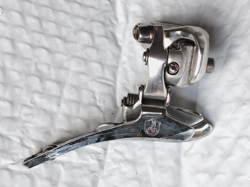 campagnolo daytona front derailleur