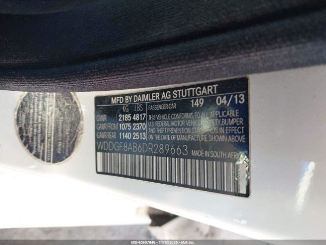 C220 2013 Glove Box 4964459