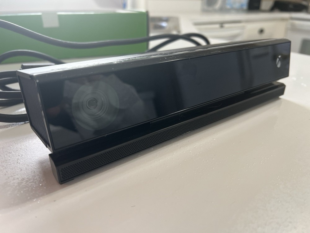 Microsoft Xbox One Kinect Sensor - 6L6-00001 (Black)