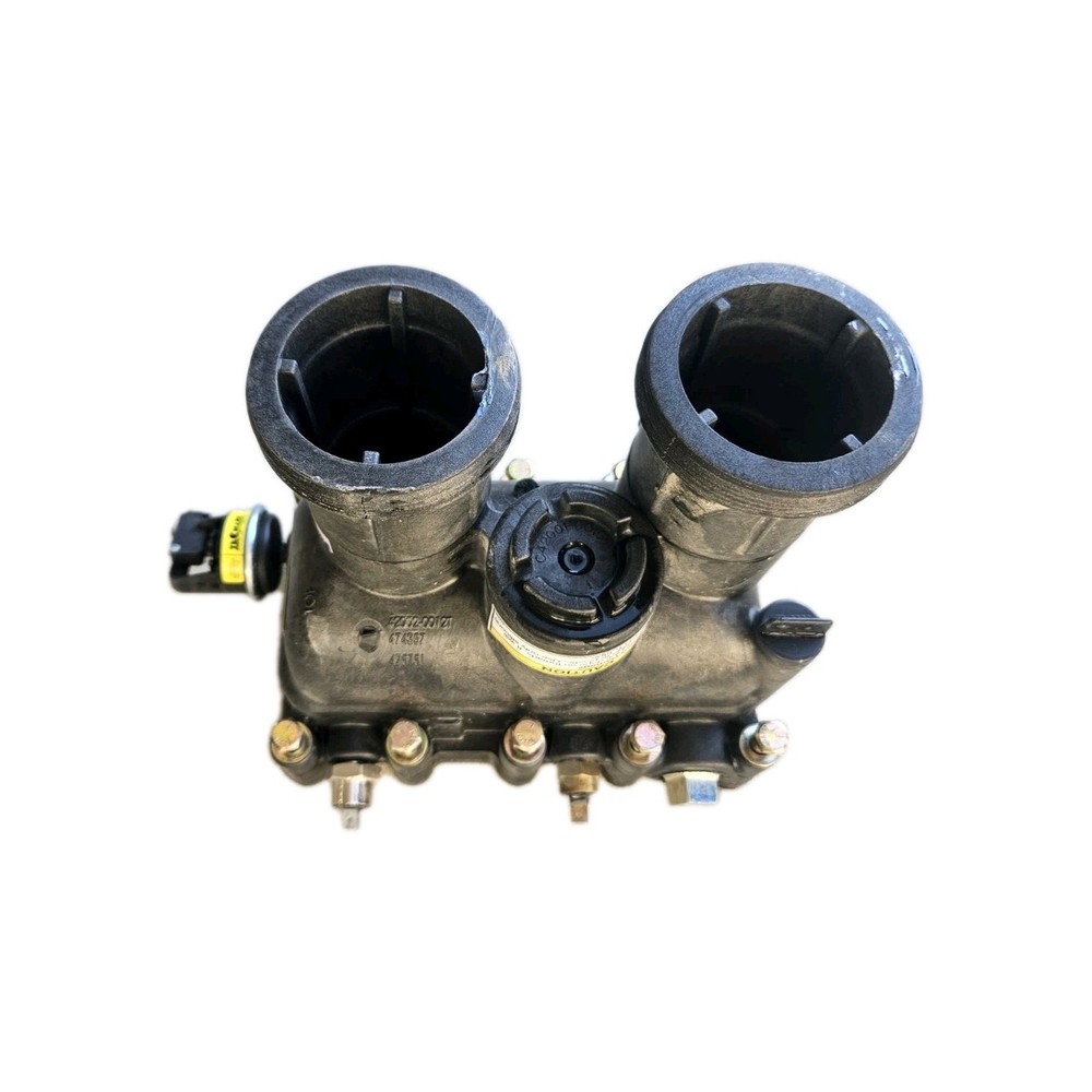 Pentair Manifold Kit for Max-E-Therm 333-MasterTemp 300 (77707-0015)