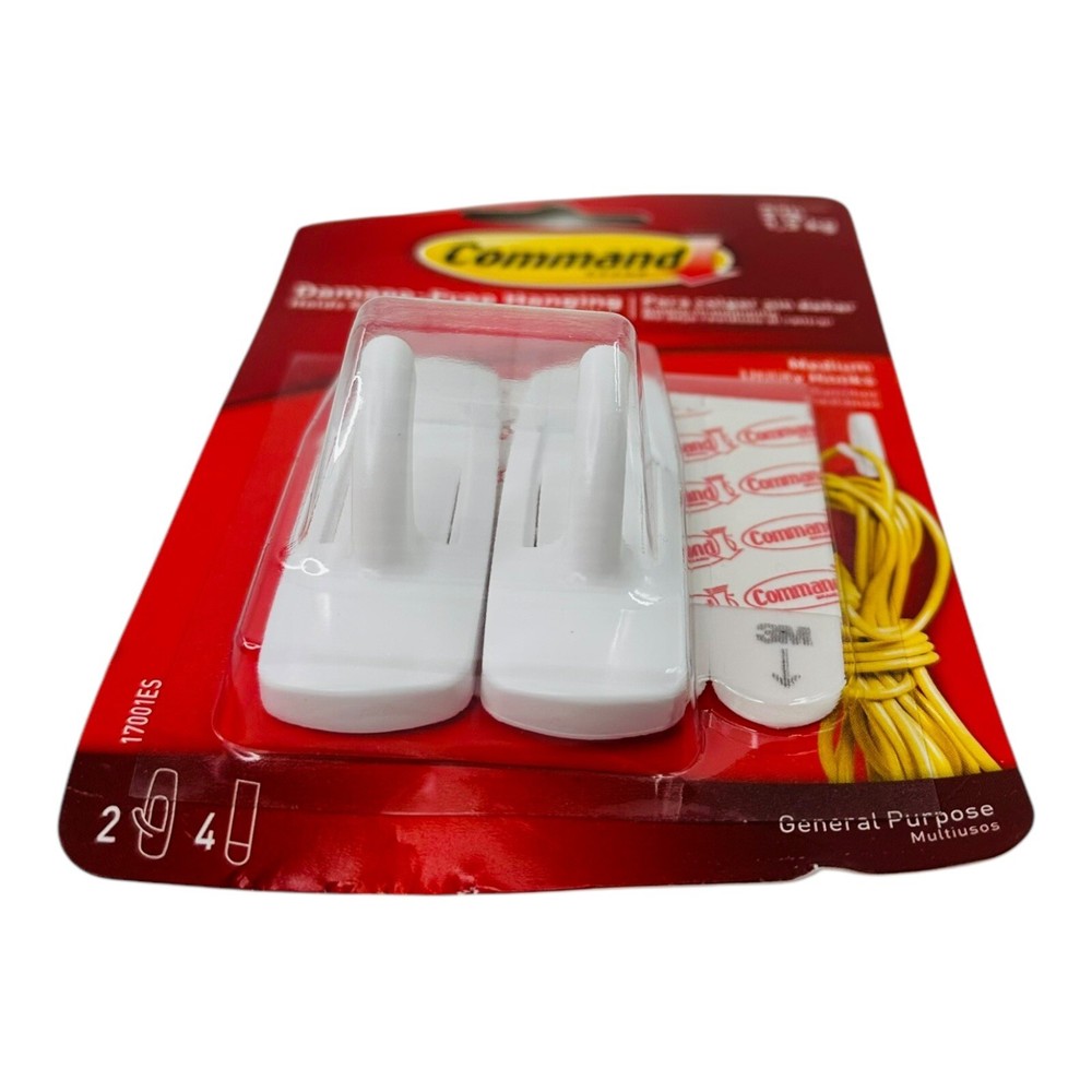 4 Hooks Command Medium Utility Hooks White General Purpose Hooks & Strips