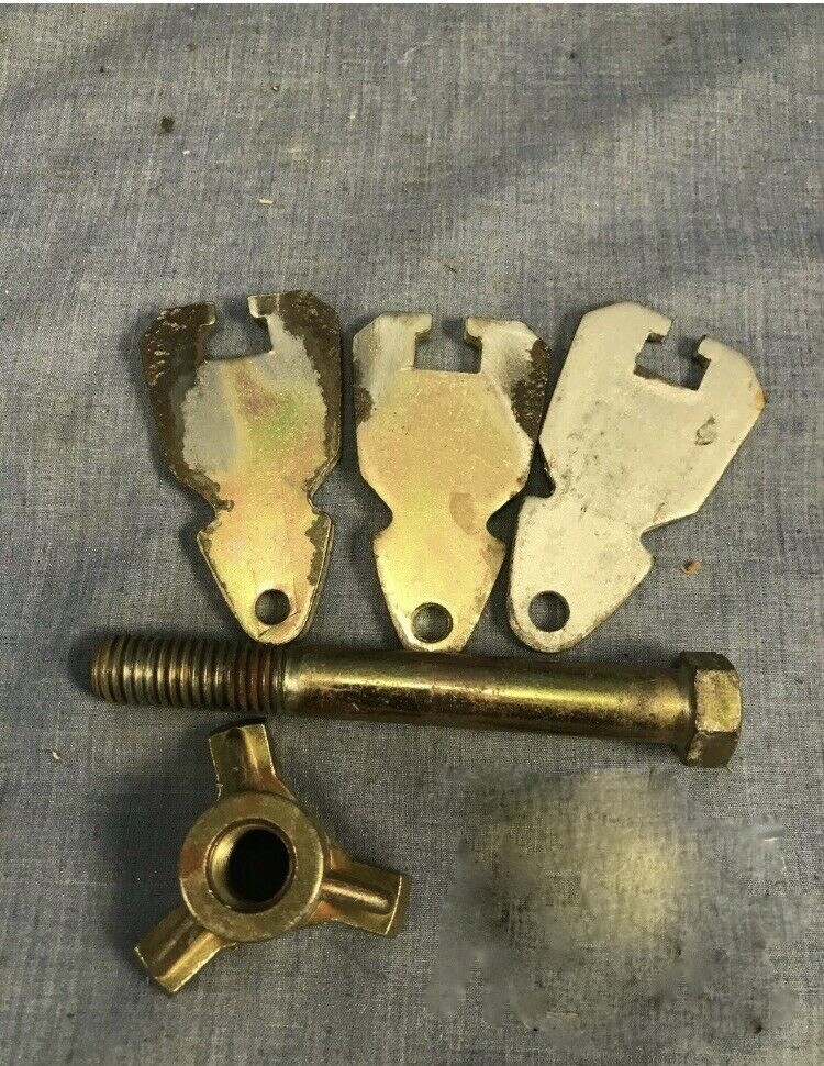 B-5 Mounting Clamp Wedge  Duncan Parking Meter Post Model 60 POM