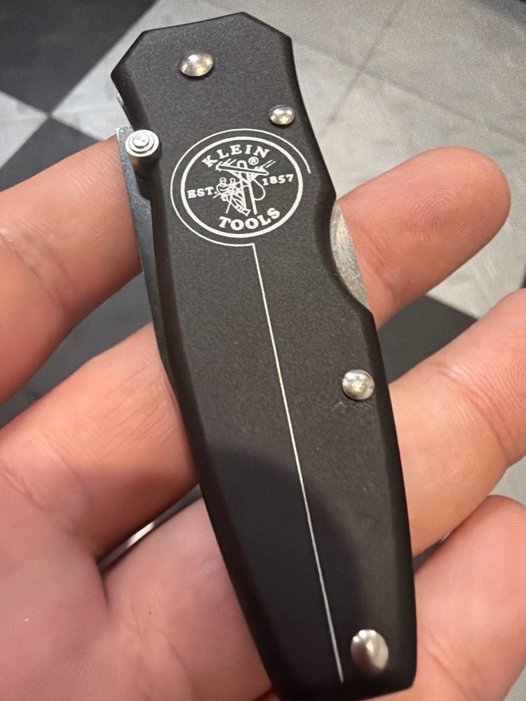 Sold together as a bundle. Everyday Carry (EDC) gear.