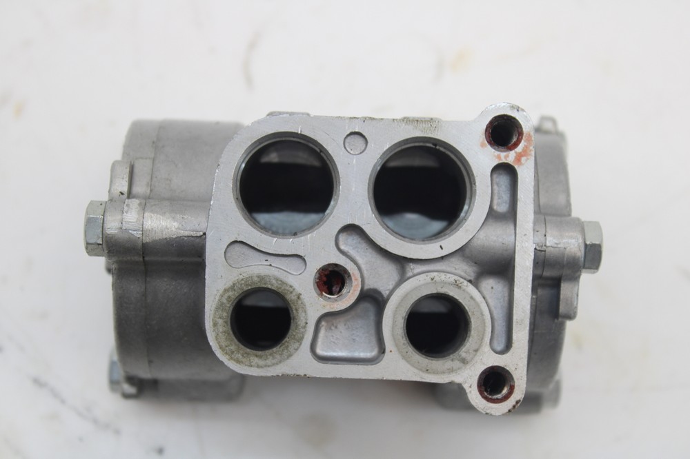01-03 ZRX1200 ENGINE MOTOR OIL PUMP SENDING UNIT MODULE SPROCKET