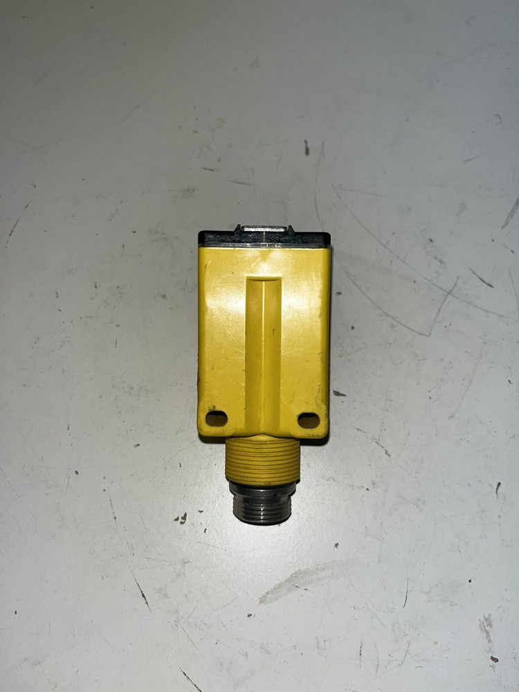 BANNER Q45VR2FQ sensor Used Fast Shipping