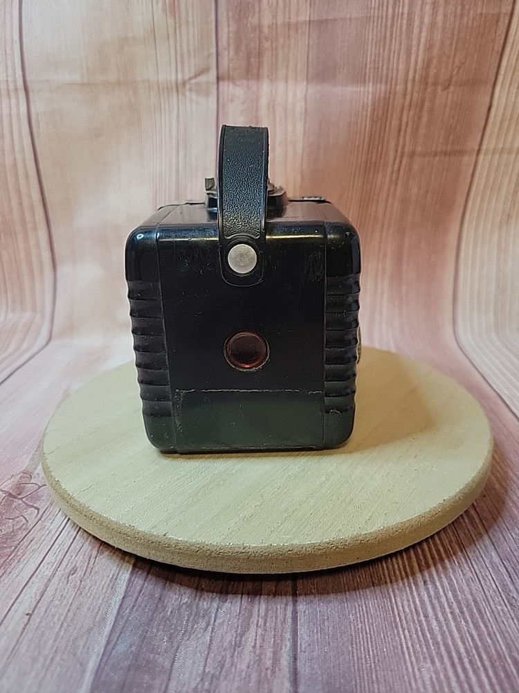 BROWNIE HAWKEYE CAMERA FLASH MODEL KODAK
