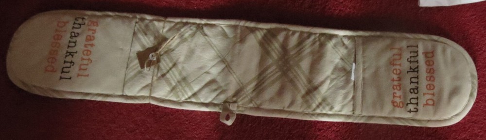 MUDD PIE EXTRA LONG DOUBLE OVEN MIT GREATFUL THANKFUL BLESSED POT HOLDER