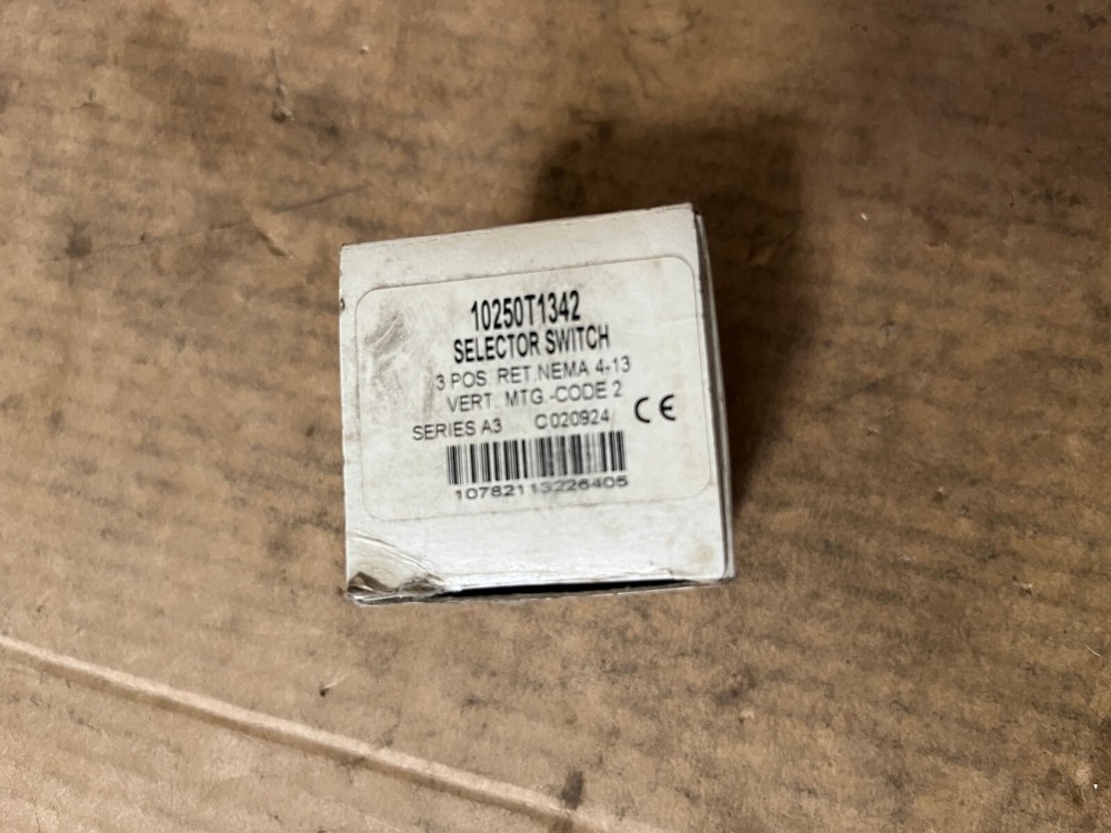 Cutler Hammer, Selector Switch, 10250T1342