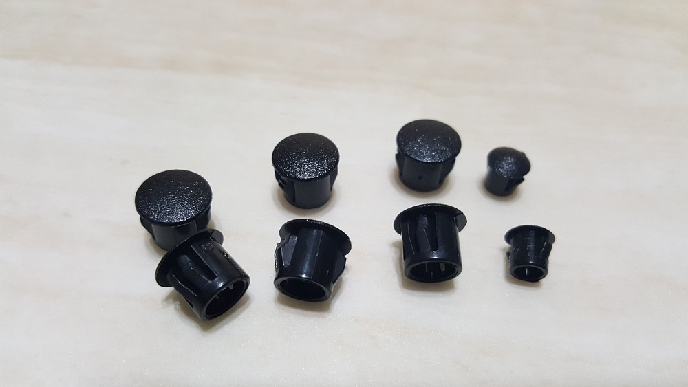 Extron Cable Cubby 1200/1400 Hole Plugs (Qty. 8)