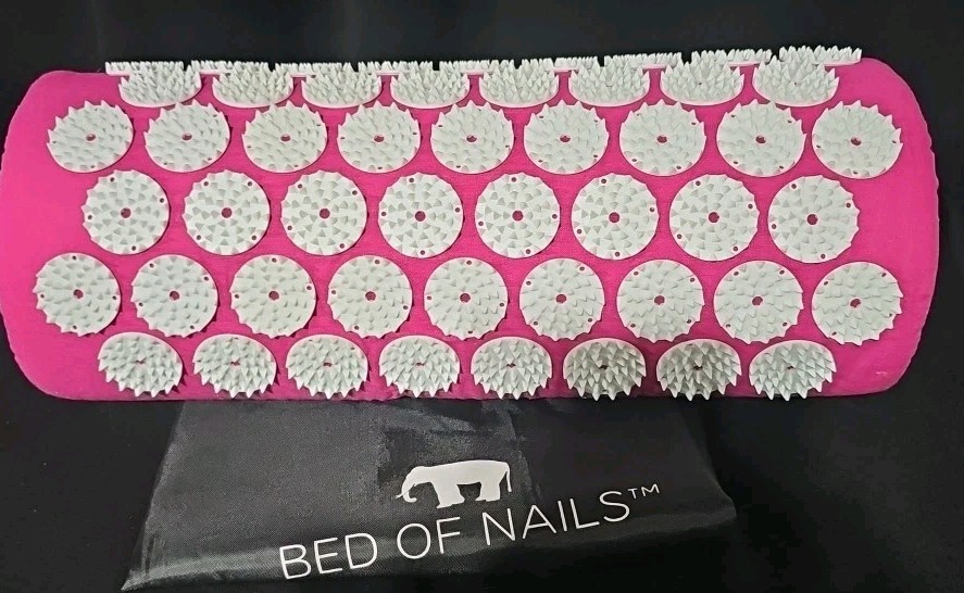 bed of nails pillow