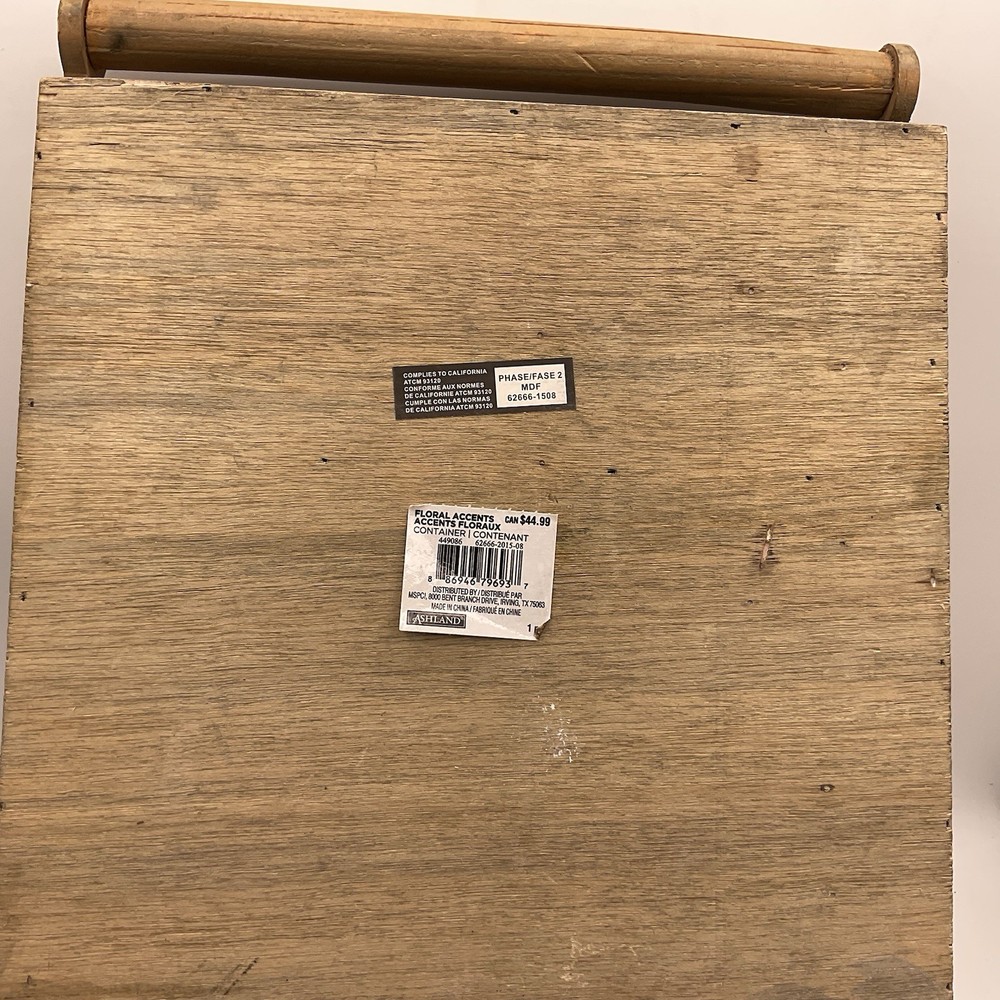 Ashland Hinged Divided Wood Container With Handle New