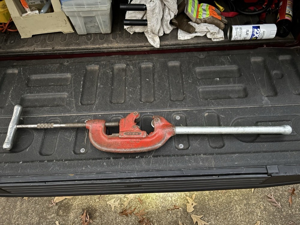 Ridgid No 3 -S 1" to 3" Heavy Duty Pipe Cutter W/ Leverage Handle