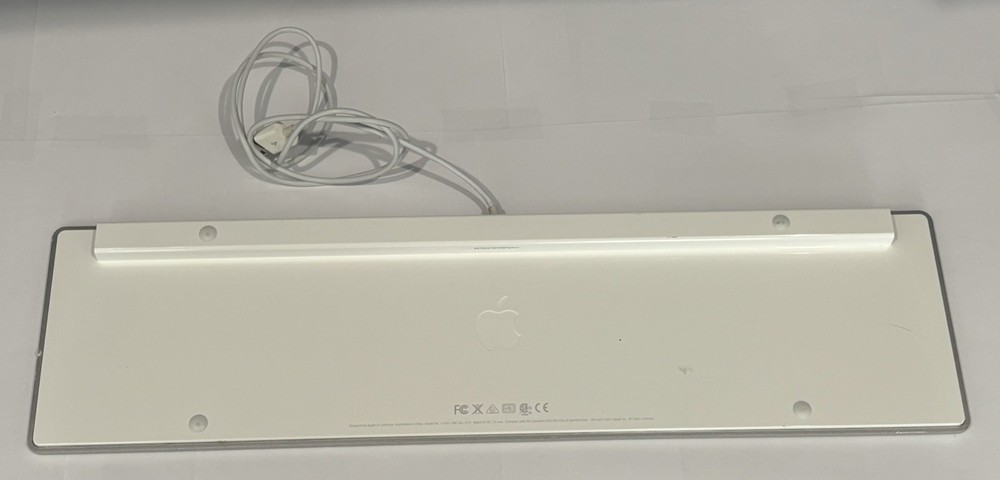Apple A1243 Keyboard IMAC USB Port Numeric Pad Silver Tested Fully functional
