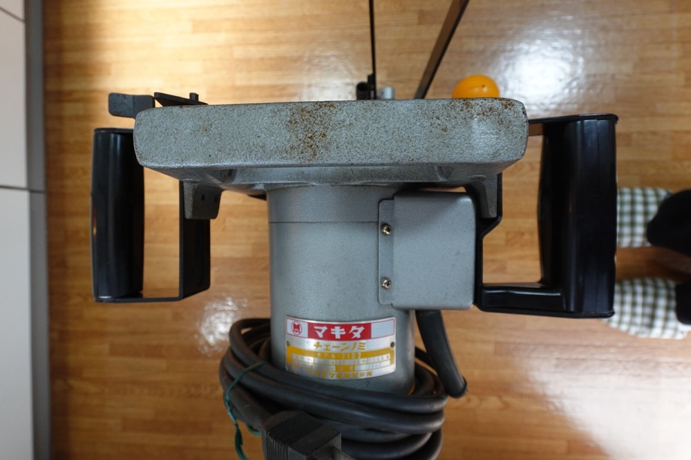 Makita 7102 chain chisel working power tool Carpenter tool Chain Mortiser wood