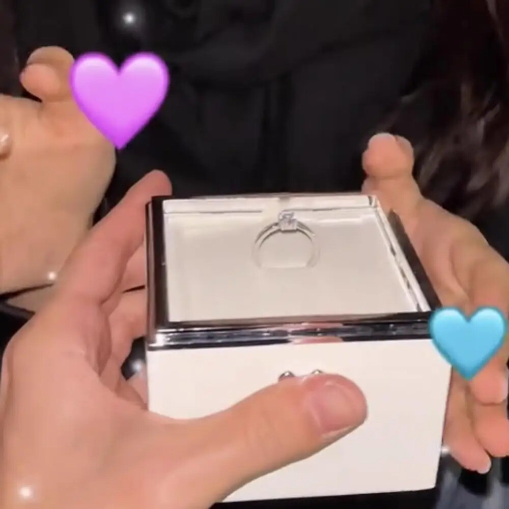 Ring Display Bear Flip Ring Box Mini Cake Gift Box Birthday Gift Packaging Box