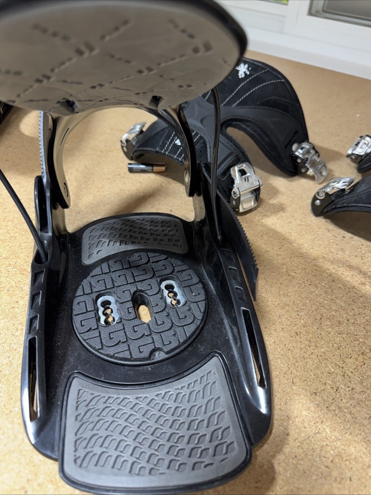 flow snowboard bindings