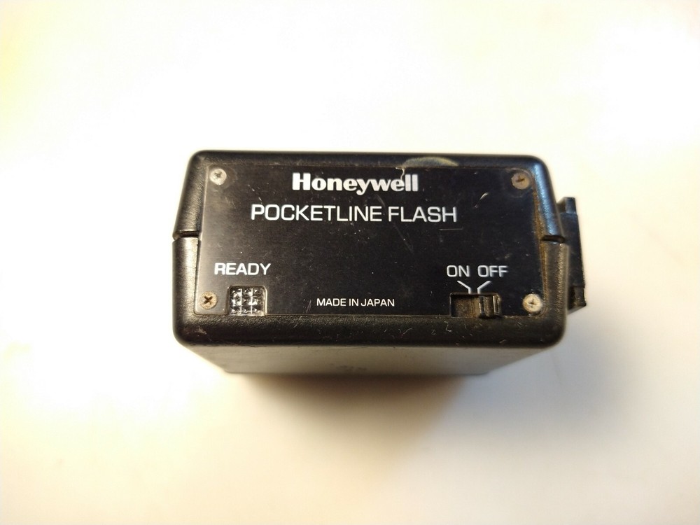 Honeywell Pocketline 100 Camera With Flash CF