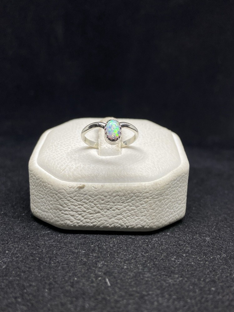Native American Navajo white fire opal sterling silver ring size 4.5