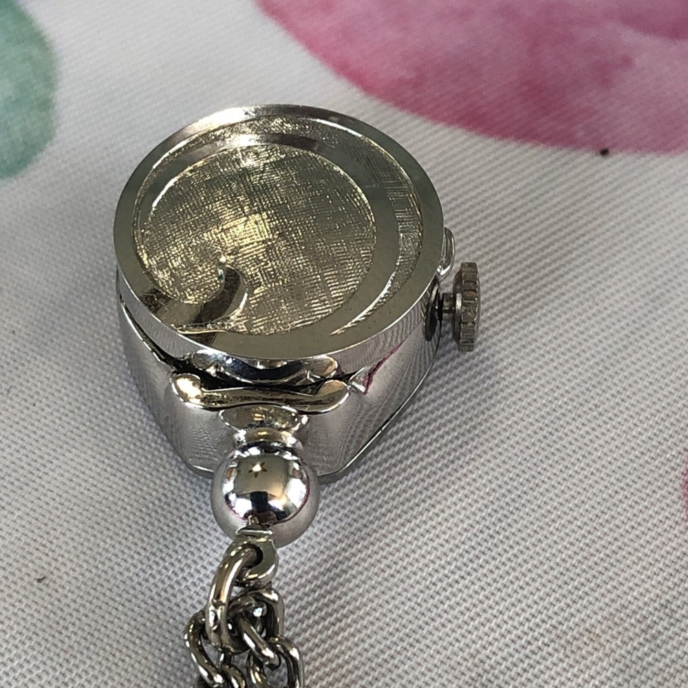 Lady Roger Necklace Watch