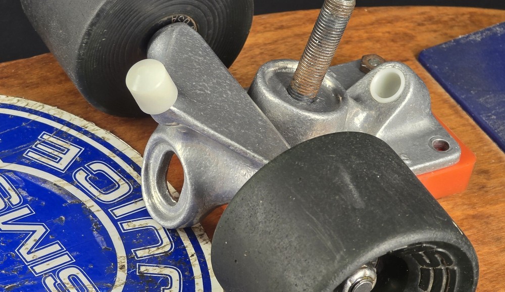 OG Genuine NOS Tracker Truck PIVOT CUP pair