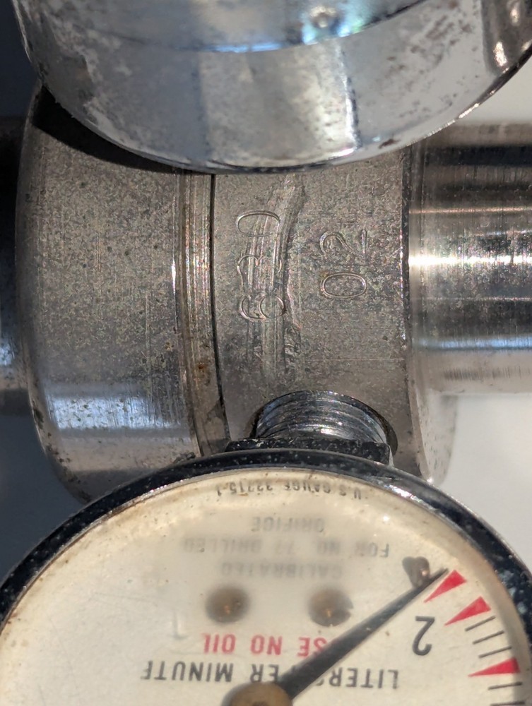 Vintage LIF-O-GEN 630 02 Oxygen Regulator (UNTESTED)