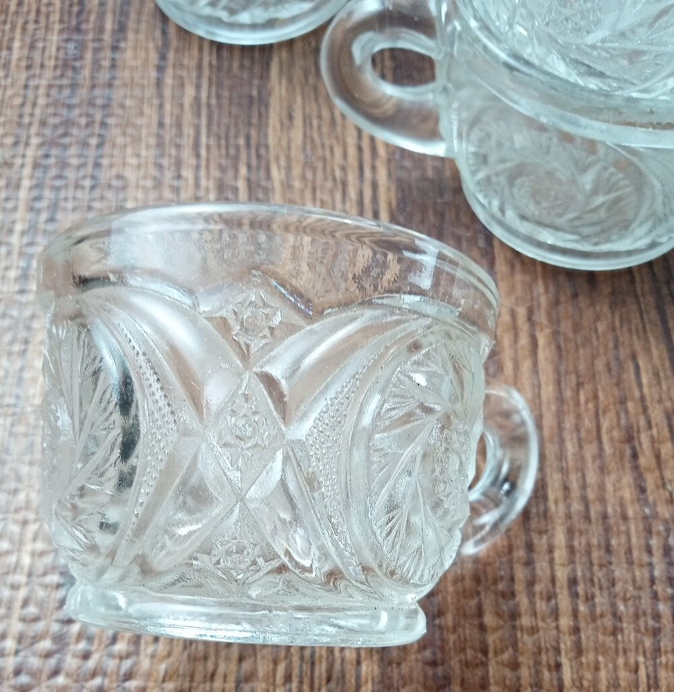 Punch Glasses Set of 11 EUC