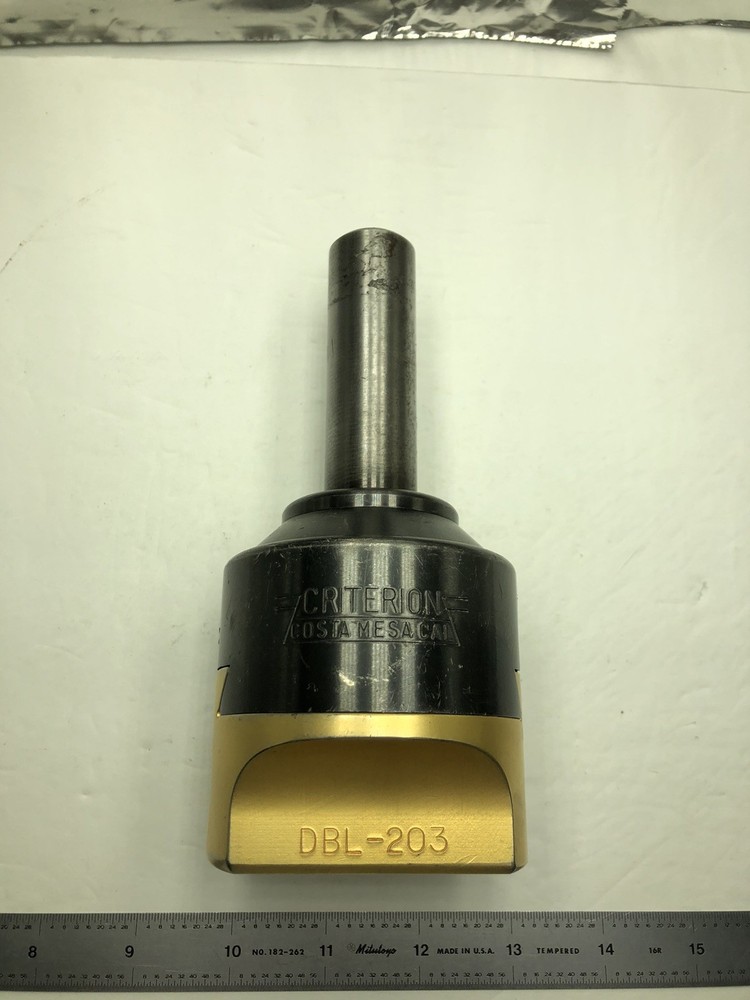 3/4" CRITERION DBL-203 Adjustable  Boring Head with 1" Shank