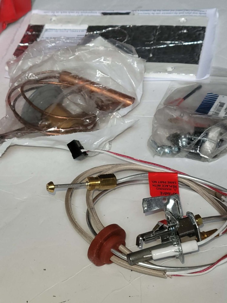 Liquid Propane (LP) Pilot Assembly Replacement Kit - SP21059