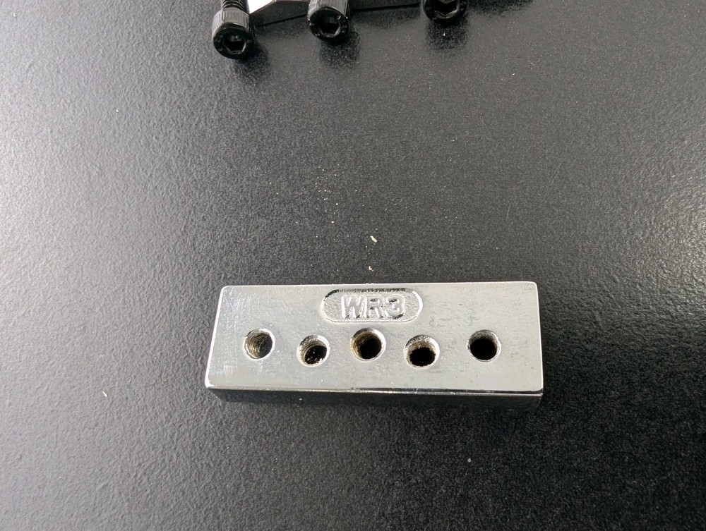 Licensed Floyd Rose WR3 Locking Nut & String Retainer & Wrench Chrome 43mm