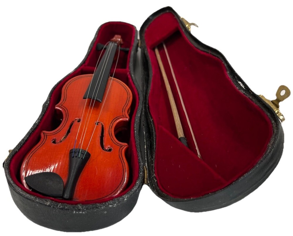 8” Miniature Violin with Bow & Fitted Lined Case •Flip Close w/Handle