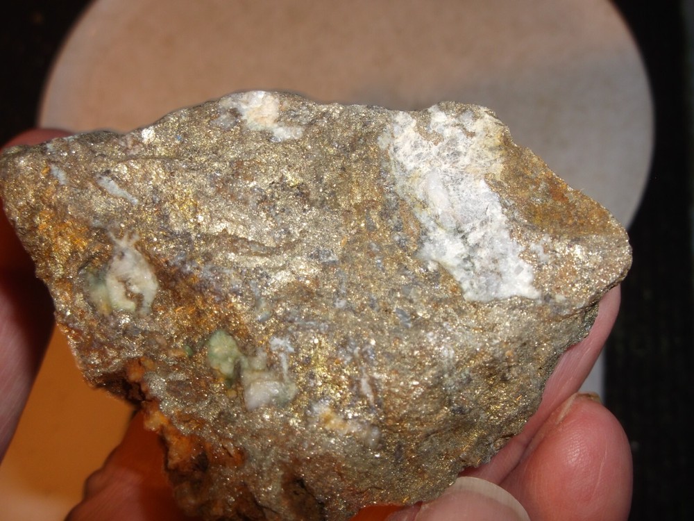 gold silver copper ore, 146 grams samples ,ore high grade .
