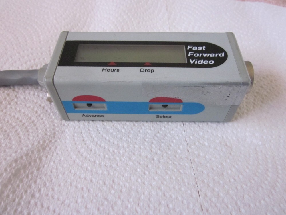 SMPTE TIME CODE GENERATOR/ READER P-1