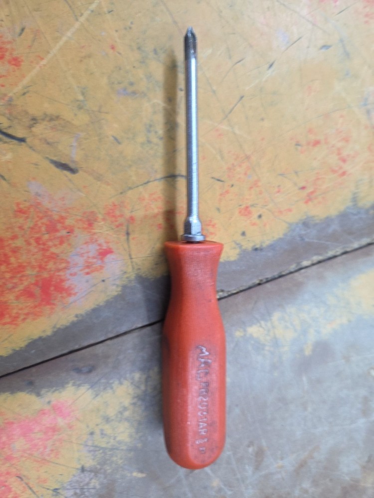 Vintage MAC Tools PB2031AR Phillips Screwdriver Red Handle USA