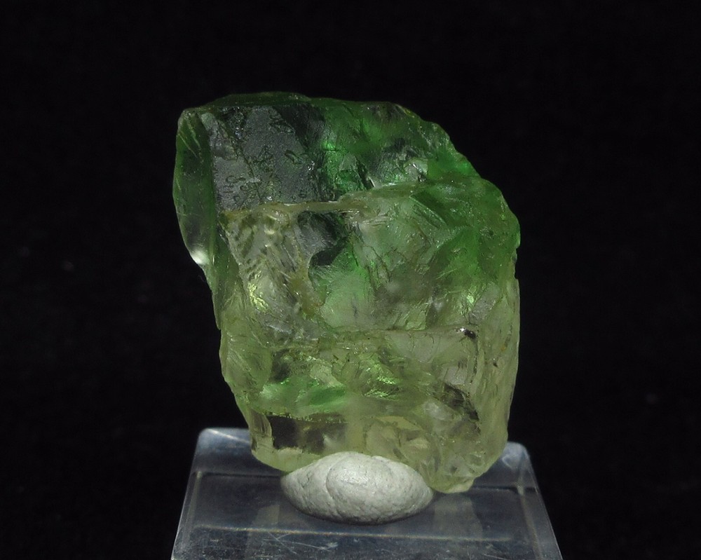 170_Fluorite  (Non-precious natural stone)