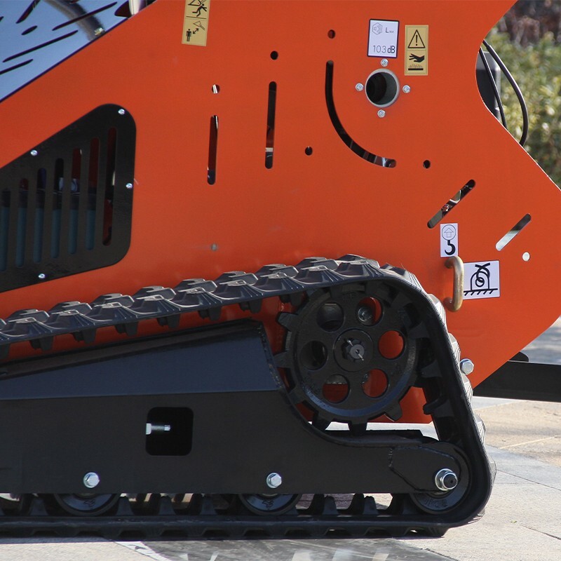 Free delivery.Mini crawler loader.13.5HP gasoline engine.Equipped with radiator