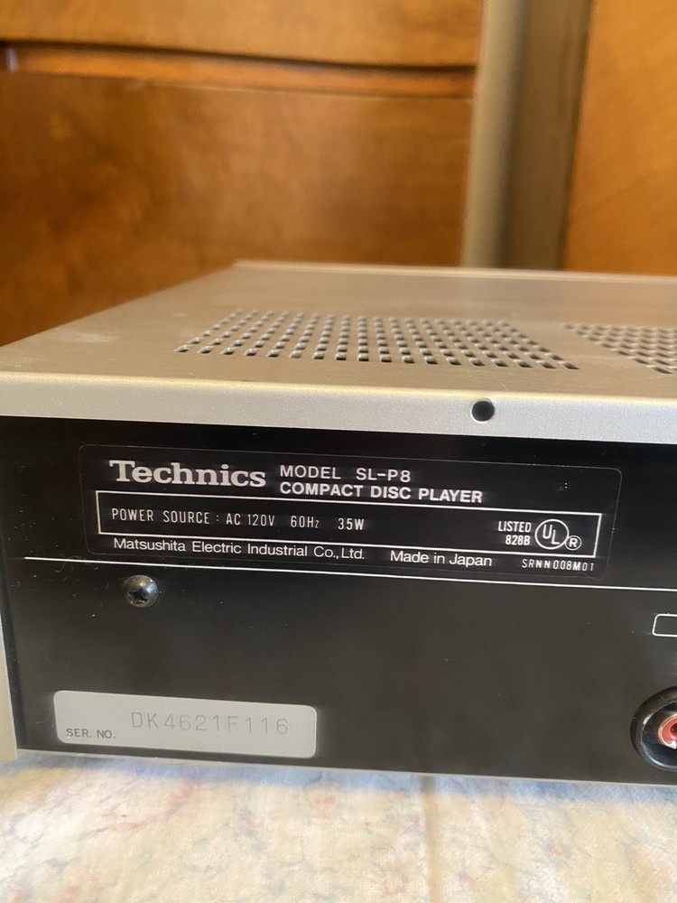 Technics SL-P8 Vintage Compact Disc Player needs repair